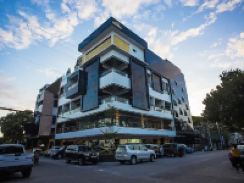 ストーンヒル スイーツ バコロドのホテル