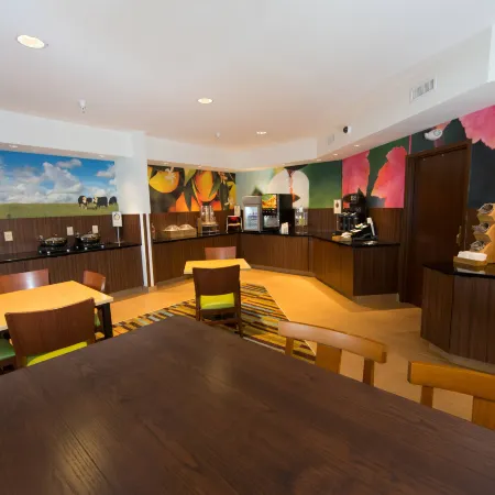 Fairfield Inn & Suites Burlington