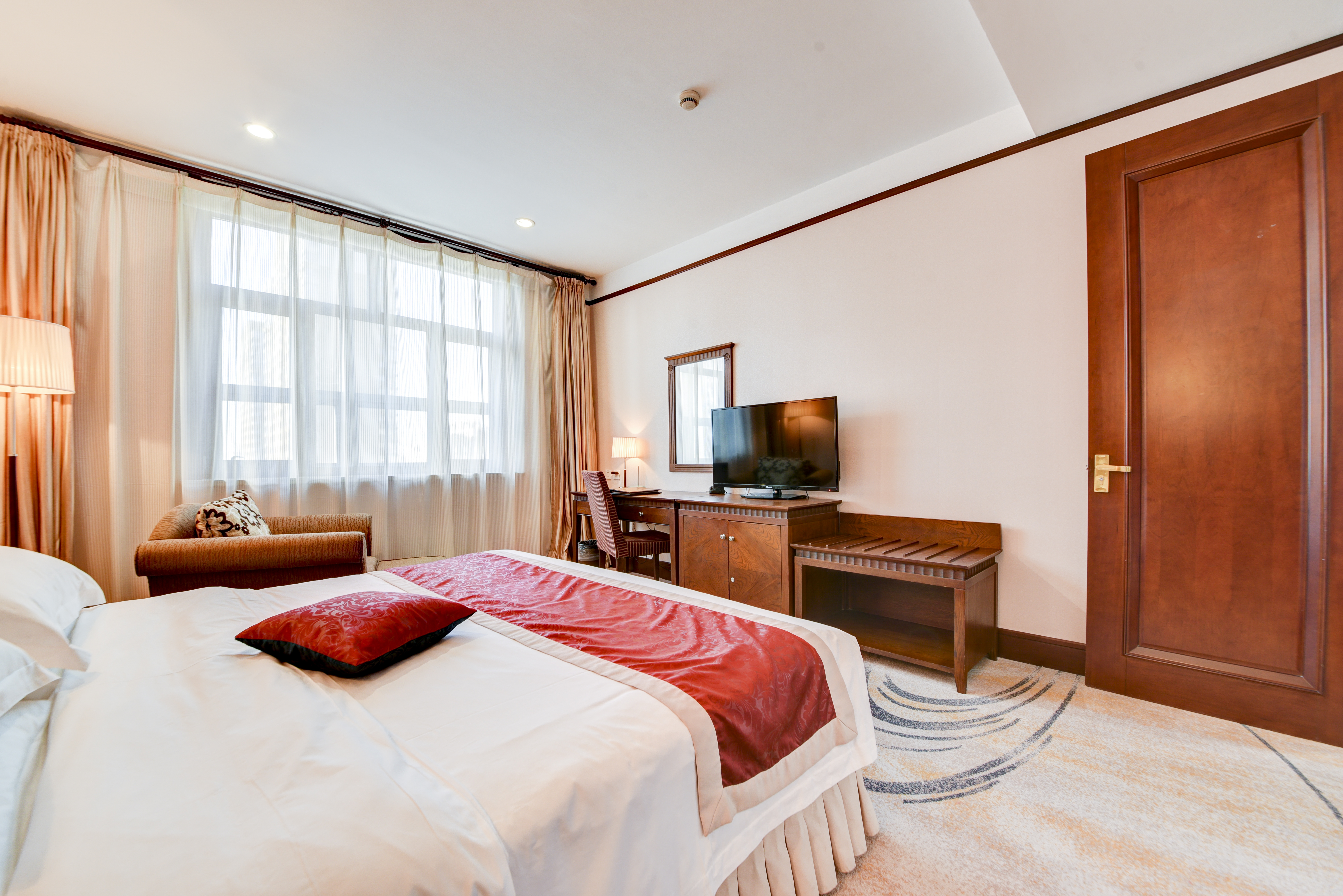 Longtang HotelOver view