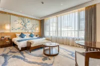 Xiangyun Sanjiang Hotel Hotels near Xiangyun Passenger Transport Terminal