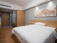深圳330酒店公寓 - 普通大床房(无窗)