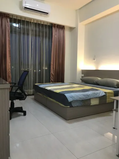 Emerald diamond B&B