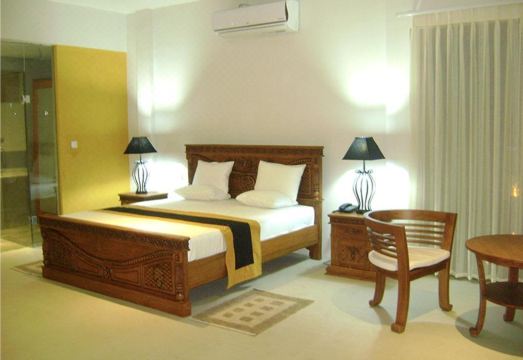 톰푸칸담 빌리지 리조트