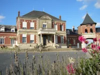 Ferme de Bonavis Hotels in Creveceur-sur-l'Escaut