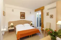 Hotel Villa Smeraldo Hotels in Cala Piccola