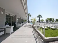 Hotel Eden - Parvekkeita