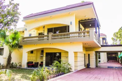 Gofas Lodge