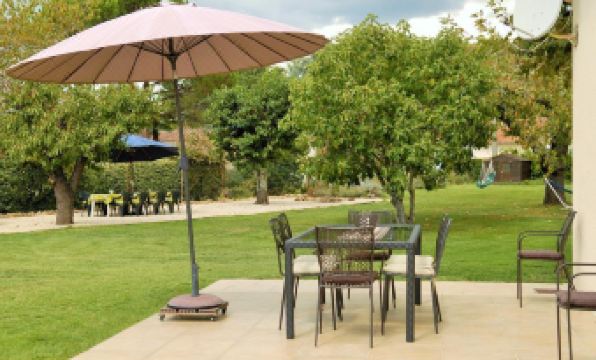 Madeleine Bergerac - Housity