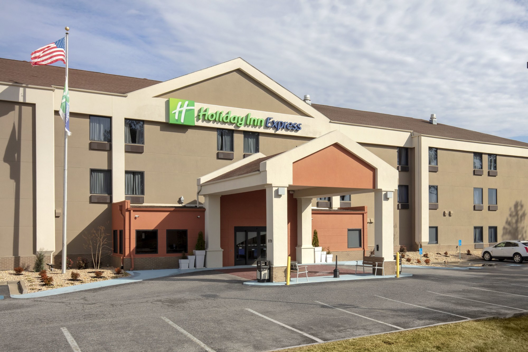 Holiday Inn Express Metropolis, an Ihg Hotel