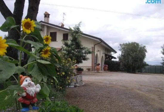 拉萊斯特拉農莊酒店