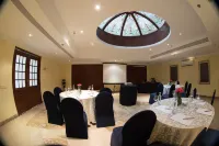 The Lalit Mumbai - Business