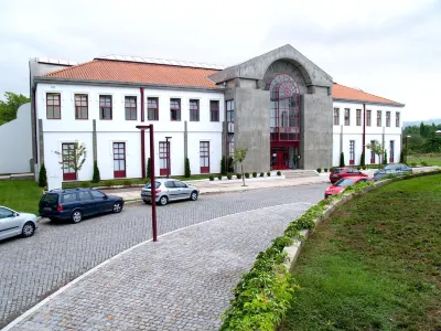 Hotel Bienestar Termas de Moncao Hotels in Remoaes