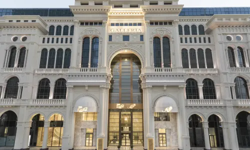 The Hotel Galleria Jeddah, Curio Collection by Hilton