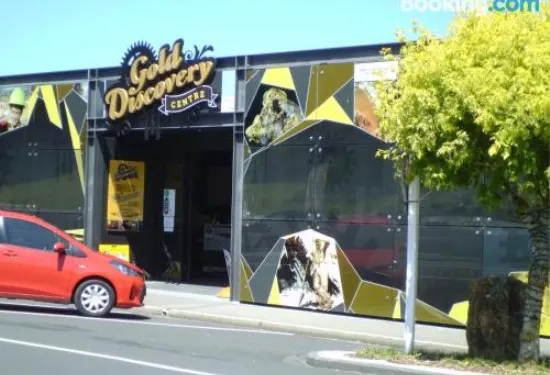 開拓者一室公寓