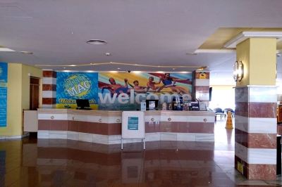 Front Desk Club Mac - All Inclusive Family Resort Photo
