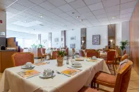 Trip Inn Hotel Frankfurt Airport Rüsselsheim - parking