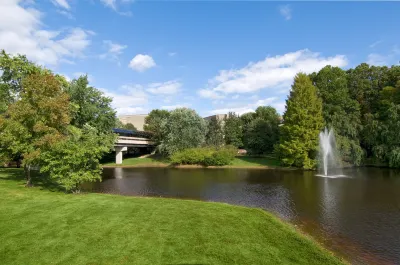 Crowne Plaza Princeton - Conference Center 이스트윈저 호텔