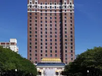 The Claridge Hotel Hotels near Central Pier
