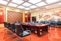Puyang Hotel Hotels in Wenshan