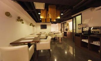 Lio Hotel
