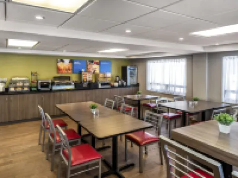 磁山舒適酒店 蒙克頓酒店