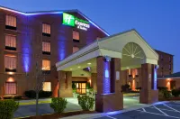 Holiday Inn Express & Suites I-95 Capitol Beltway-Largo Hotels in 