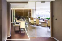 Hotel Plaza - breakfast