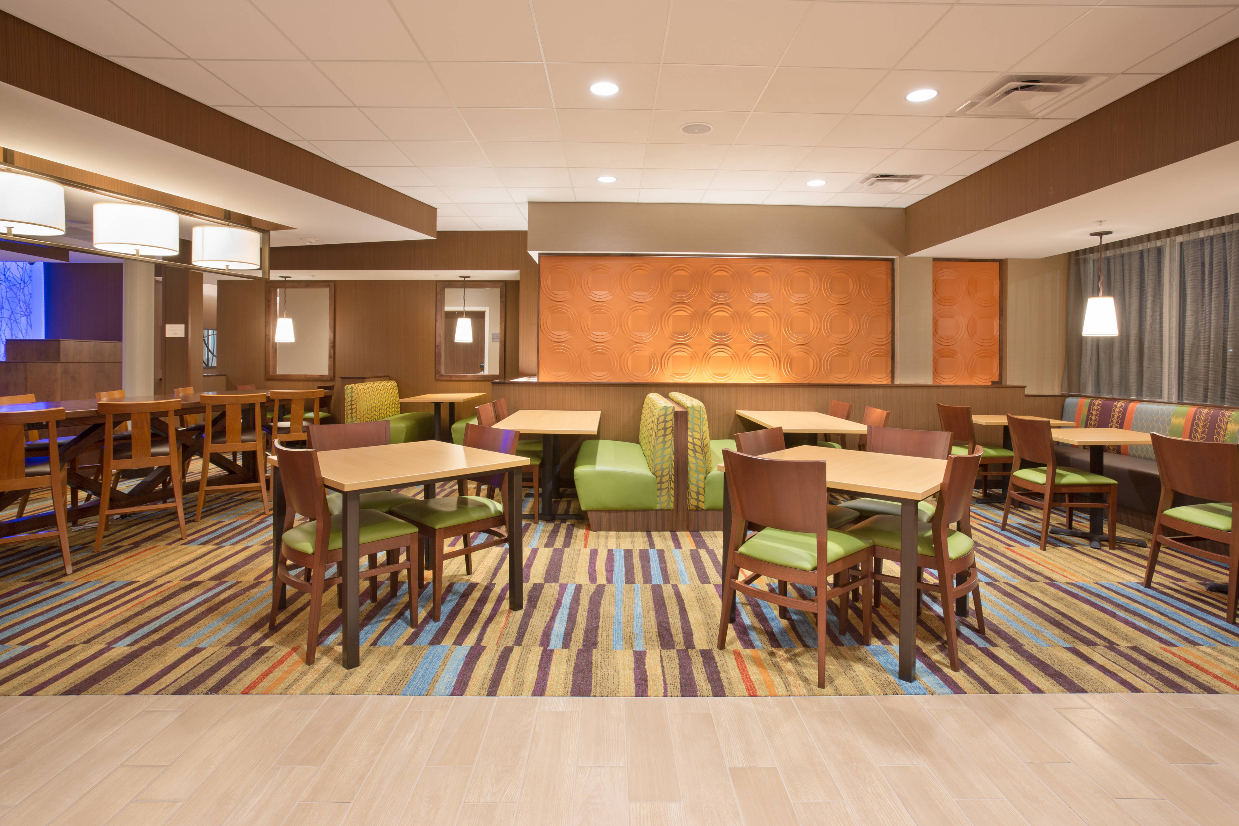 Fairfield Inn & Suites by Marriott Burlington