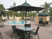 La Quinta Inn & Suites by Wyndham Naples Downtown - Pools