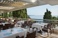 Maistra Select Astarea Hotel فنادق في Mlini