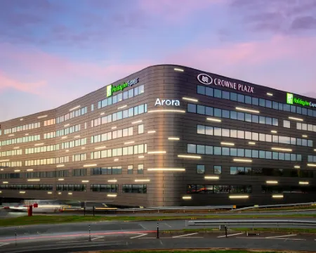 Crowne Plaza London Heathrow T4 Hotels in Hounslow