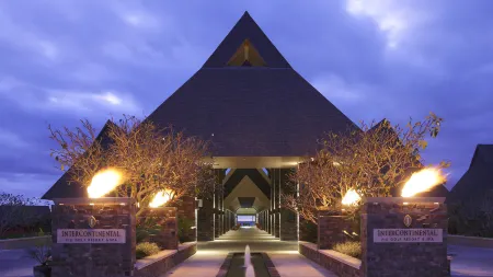 InterContinental Fiji Golf Resort & Spa Отели в г. Yanuca Island
