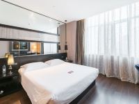 桔子水晶上海国际旅游度假区川沙酒店 - 高级大床房