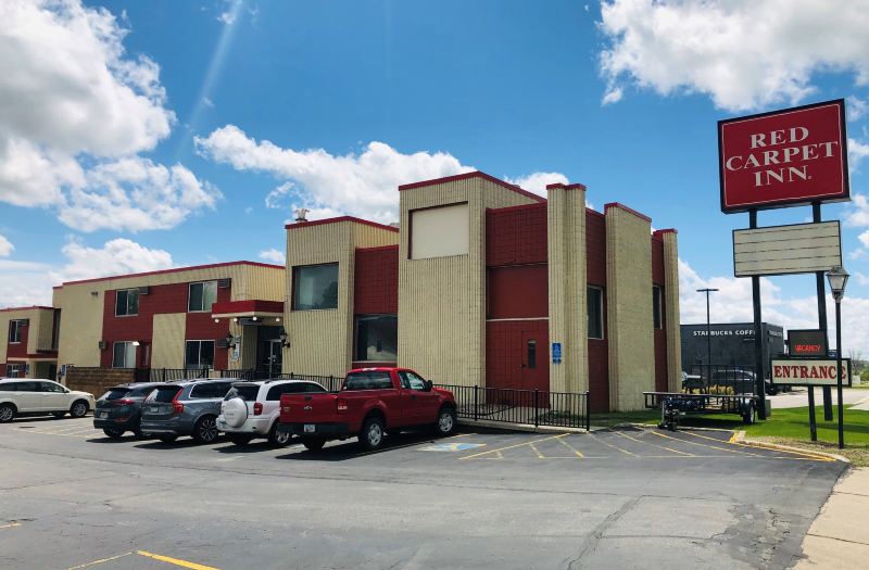 Red Carpet Inn Rochester Rochester Updated 22 Room Price Reviews Deals Trip Com