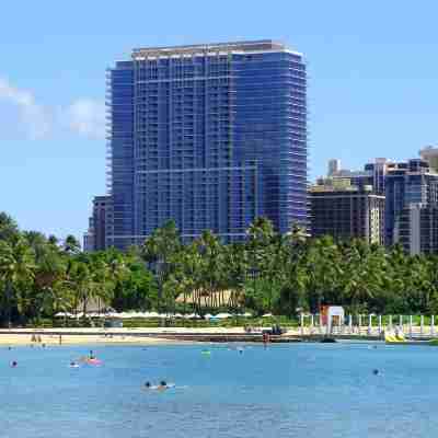 Ka Laʻi Waikiki Beach, LXR Hotels & Resorts Hotel Exterior