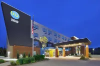 Tru by Hilton Jackson, MI Hotels near Arbor Grove Congregational Church