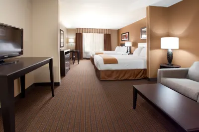 Holiday Inn Express & Suites Lamar Hotels in Lamar