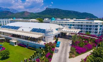 Daima Biz Hotel - Dolusu Aquapark Access