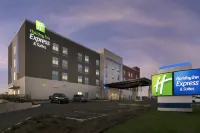 Holiday Inn Express & Suites San Antonio North - Windcrest Hotels in Windcrest