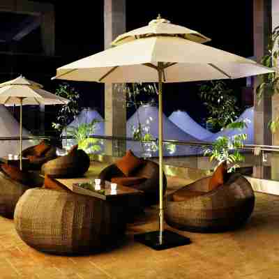 Radisson Blu Chattogram Bay View Hotel Exterior