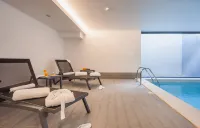 Essence Inn Marianos Hotel