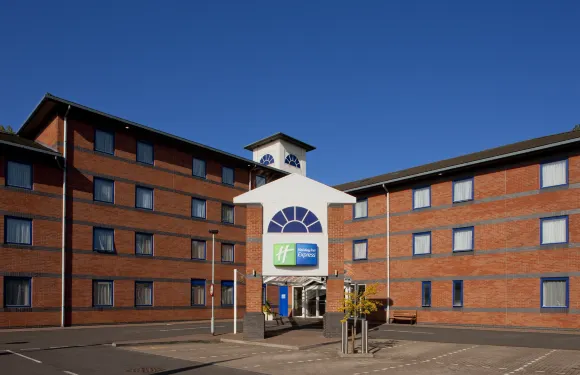 Holiday Inn Express 德羅伊特威奇M5，JCT.5