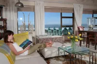 On the Beach Guesthouse Jeffreys Bay