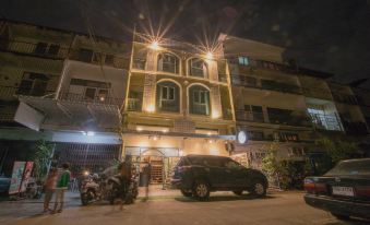 Si Phum Heritage Boutique Bed & Breakfast