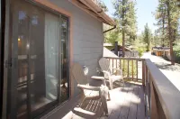 Fox n Bear Cottages Big Bear