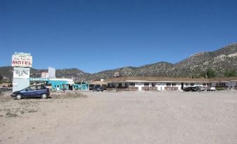 Great Basin Inn - Housity
