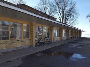 Glenwood Motel and Cottages