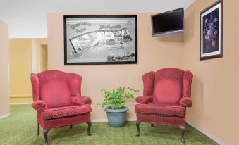 Super 8 by Wyndham Shelbyville