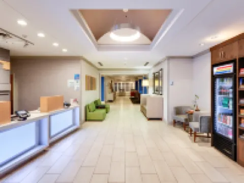 Holiday Inn Express & Suites DUBLIN by IHG Hotels in Dublin