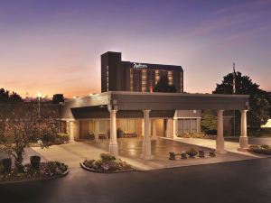 Radisson Hotel Louisville North